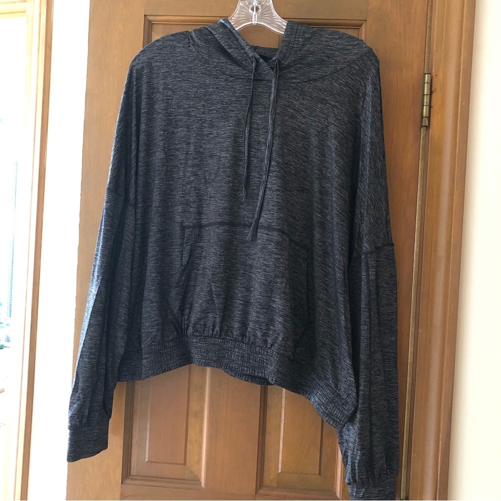 NWT- Fabletics Bea Longsleeve Top